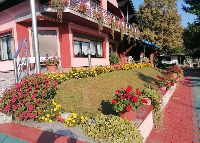 Stevin Ranc 民宿 *