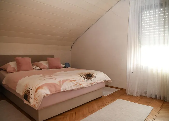 Stevin Ranc Quarto em Acomodações Particulares